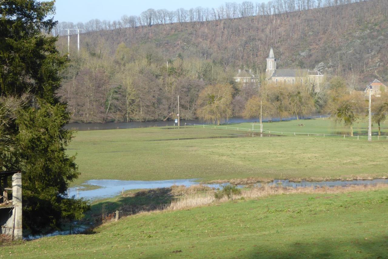 Gite Superequipe En Ardenne Belge Rendeux 외부 사진